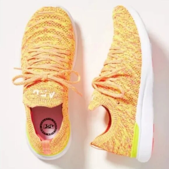 Free People APL × Techloom Wave Sneakers In Orange Slice SZ 10 LIKE NEW! - Picture 4 of 11